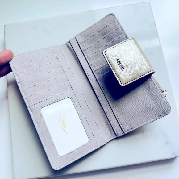 NWOT Fossil RFID Madison Slim Clutch Metallic Wallet - Picture 3 of 5